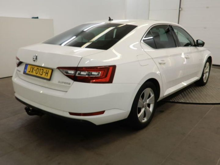 Photo 2 VIN: TMBAG9NP3H7010891 - SKODA SUPERB 