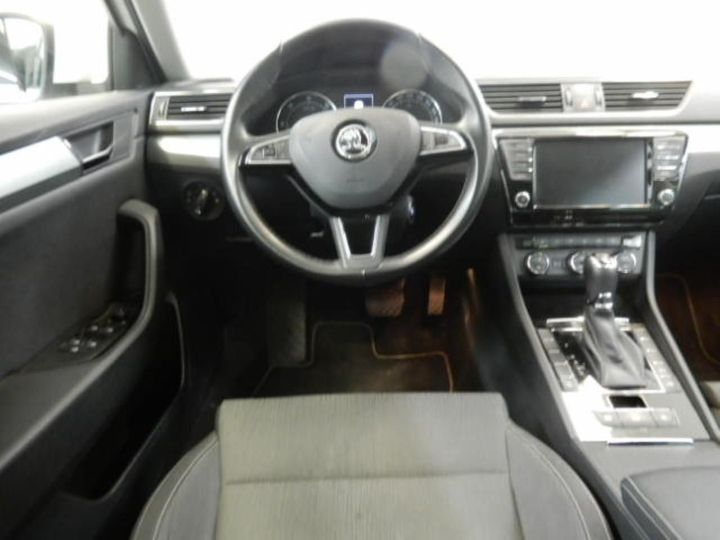 Photo 3 VIN: TMBAG9NP3H7010891 - SKODA SUPERB 