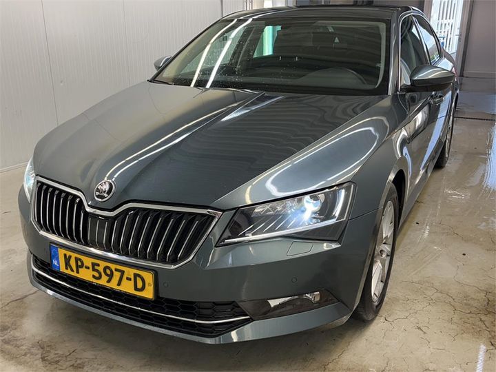 Photo 0 VIN: TMBAG9NP3H7027576 - SKODA SUPERB 