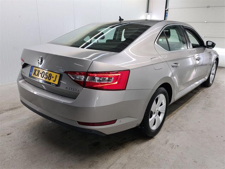 Photo 4 VIN: TMBAG9NP3H7043275 - SKODA SUPERB 