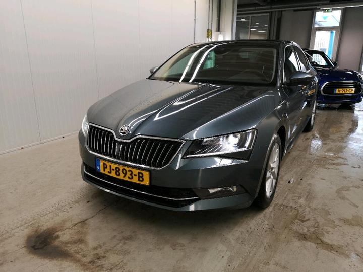 Photo 1 VIN: TMBAG9NP3H7505463 - SKODA SUPERB 