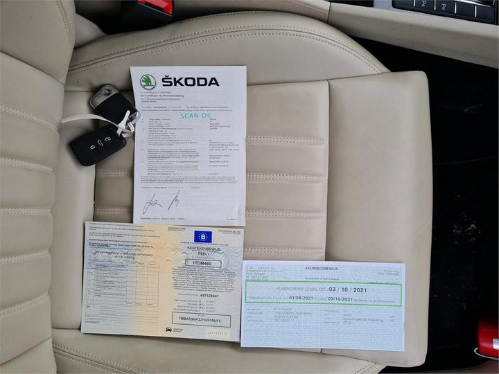 Photo 5 VIN: TMBAG9NP3J7526156 - SKODA SUPERB 