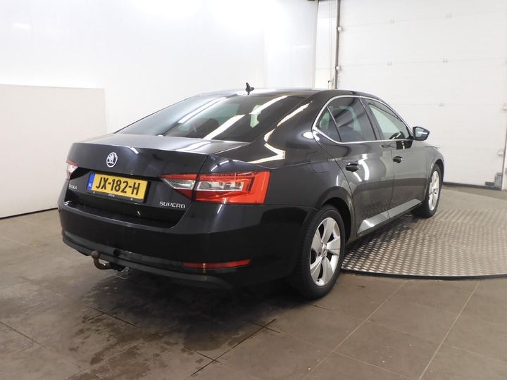 Photo 2 VIN: TMBAG9NP4H7012973 - SKODA SUPERB 