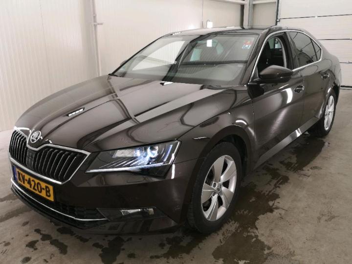 Photo 1 VIN: TMBAG9NP4H7016215 - SKODA SUPERB 