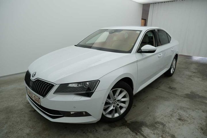 Photo 1 VIN: TMBAG9NP4H7025982 - SKODA SUPERB 