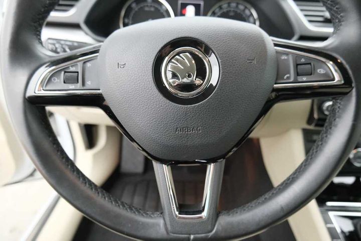 Photo 21 VIN: TMBAG9NP4H7025982 - SKODA SUPERB 