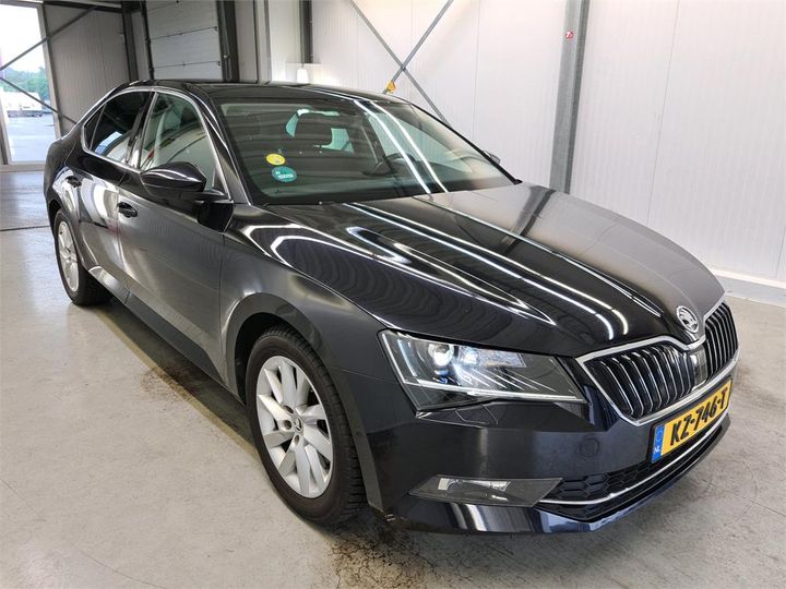 Photo 2 VIN: TMBAG9NP4H7500594 - SKODA SUPERB 