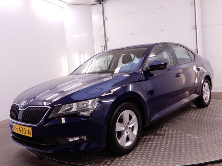 Photo 7 VIN: TMBAG9NP4H7521929 - SKODA SUPERB 