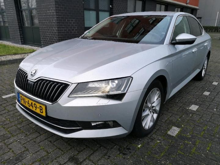 Photo 1 VIN: TMBAG9NP4H7532445 - SKODA SUPERB 