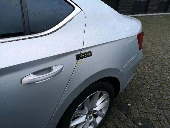 Photo 20 VIN: TMBAG9NP4H7532445 - SKODA SUPERB 