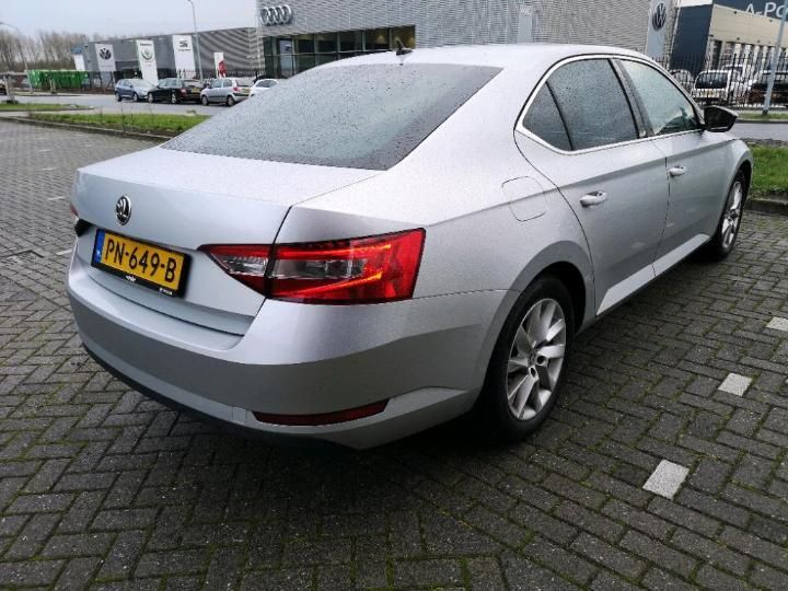 Photo 3 VIN: TMBAG9NP4H7532445 - SKODA SUPERB 