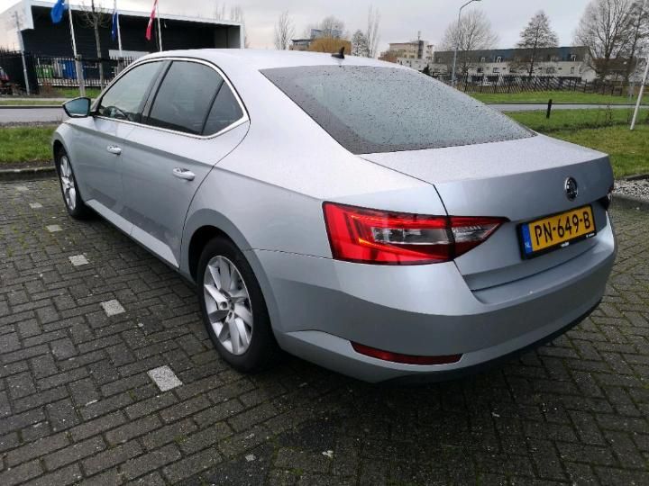 Photo 4 VIN: TMBAG9NP4H7532445 - SKODA SUPERB 