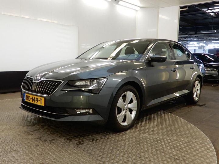 Photo 1 VIN: TMBAG9NP4J7533942 - SKODA SUPERB 