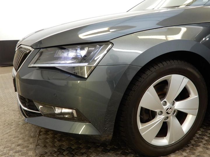 Photo 14 VIN: TMBAG9NP4J7533942 - SKODA SUPERB 