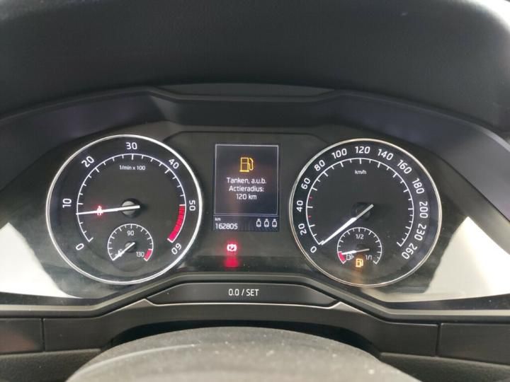 Photo 10 VIN: TMBAG9NP5G7070024 - SKODA SUPERB 