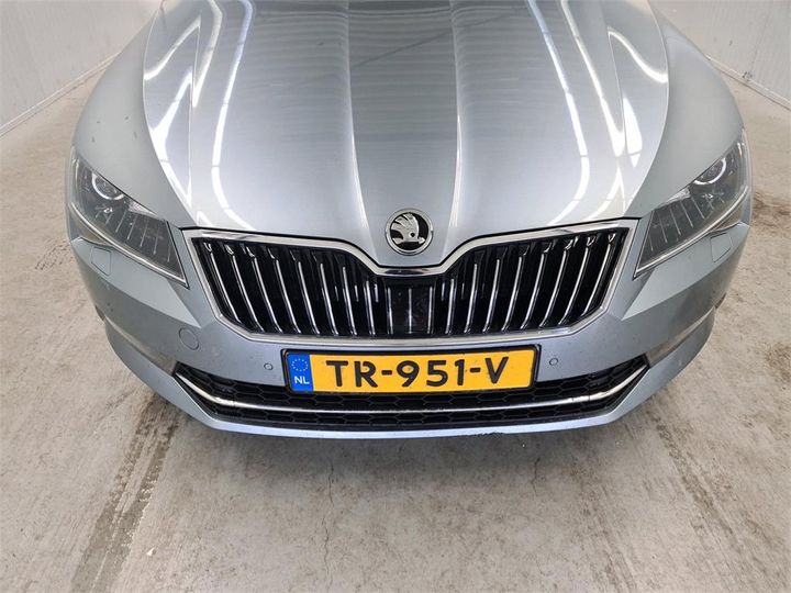 Photo 33 VIN: TMBAG9NP5J7590571 - SKODA SUPERB 