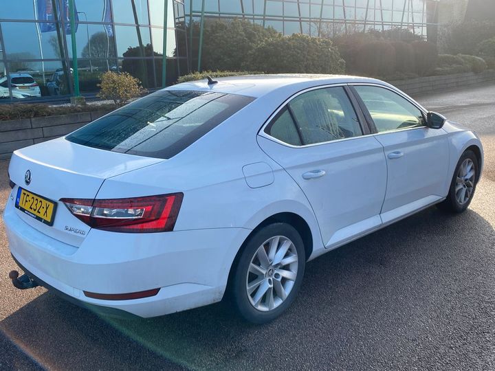 Photo 3 VIN: TMBAG9NP5J7597598 - SKODA SUPERB 