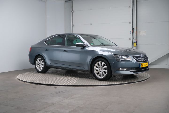 Photo 5 VIN: TMBAG9NP6H7538005 - SKODA SUPERB 