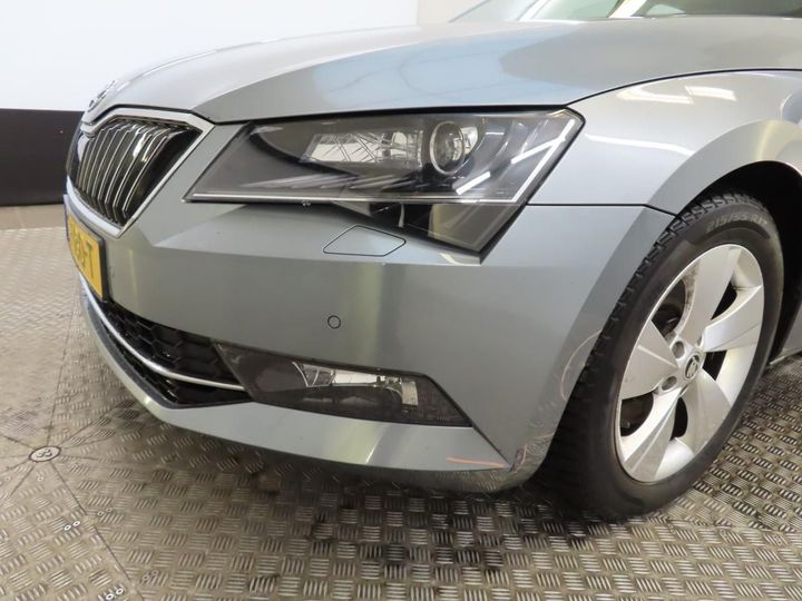 Photo 31 VIN: TMBAG9NP6J7584956 - SKODA SUPERB 