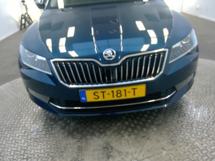 Photo 25 VIN: TMBAG9NP6J7587985 - SKODA SUPERB 