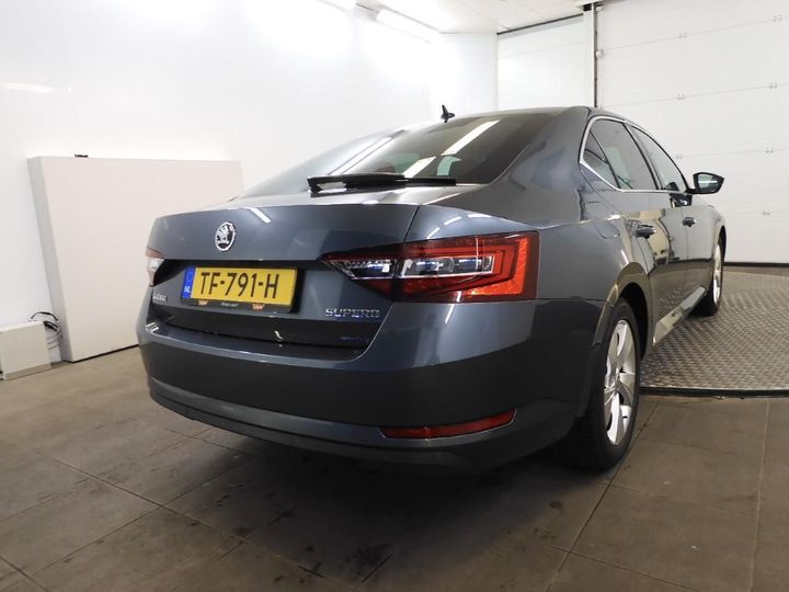 Photo 2 VIN: TMBAG9NP6J7604817 - SKODA SUPERB 