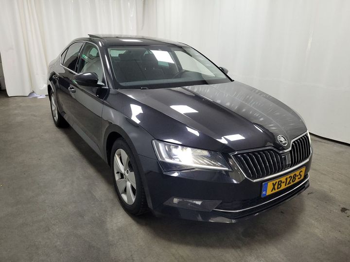 Photo 4 VIN: TMBAG9NP7J7597795 - SKODA SUPERB 