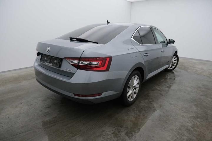 Photo 2 VIN: TMBAG9NP8H7032952 - SKODA SUPERB &#3915 