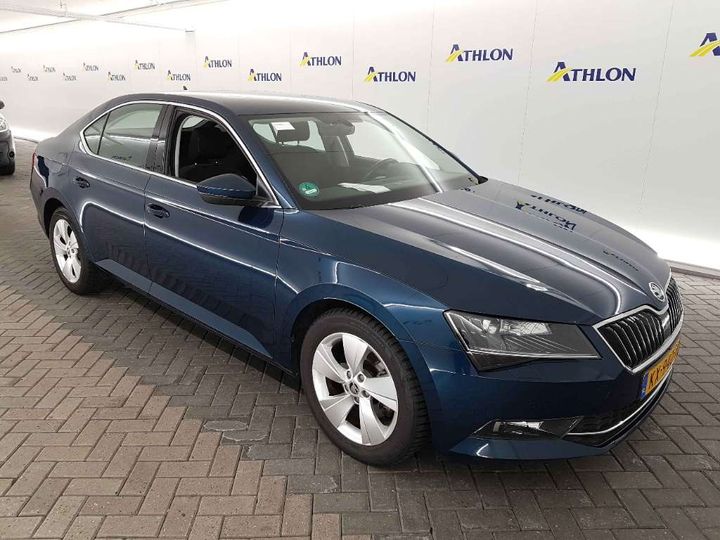 Photo 2 VIN: TMBAG9NP8H7043286 - SKODA SUPERB 