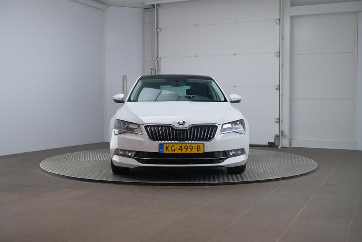 Photo 6 VIN: TMBAG9NP8H7500274 - SKODA SUPERB 