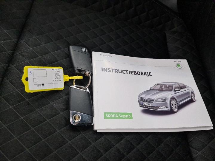 Photo 7 VIN: TMBAG9NP8H7502526 - SKODA SUPERB 