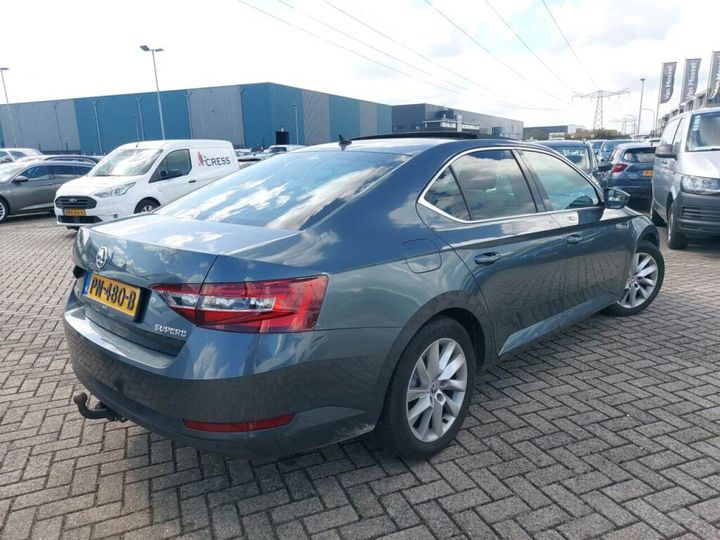 Photo 2 VIN: TMBAG9NP8H7540273 - SKODA SUPERB 