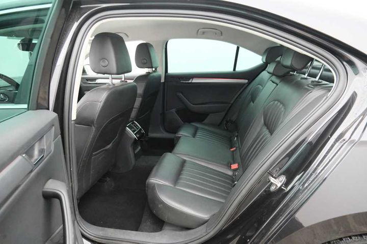 Photo 10 VIN: TMBAG9NP8H7546977 - SKODA SUPERB 