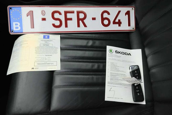 Photo 4 VIN: TMBAG9NP8H7546977 - SKODA SUPERB 