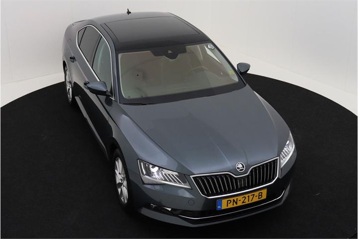 Photo 2 VIN: TMBAG9NP8J7509191 - SKODA SUPERB 