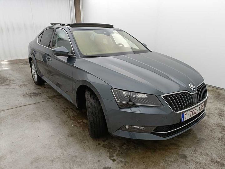 Photo 8 VIN: TMBAG9NP8J7520109 - SKODA SUPERB &#3915 