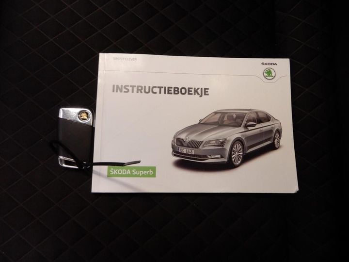 Photo 11 VIN: TMBAG9NP9H7501532 - SKODA SUPERB 