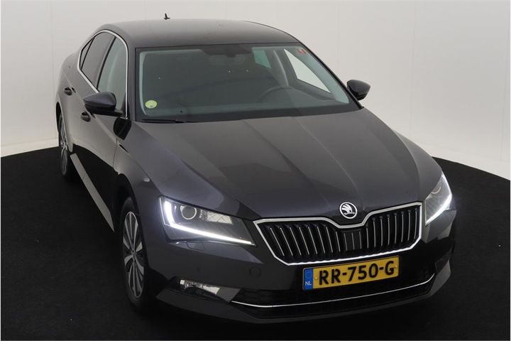 Photo 2 VIN: TMBAG9NP9J7549070 - SKODA SUPERB 