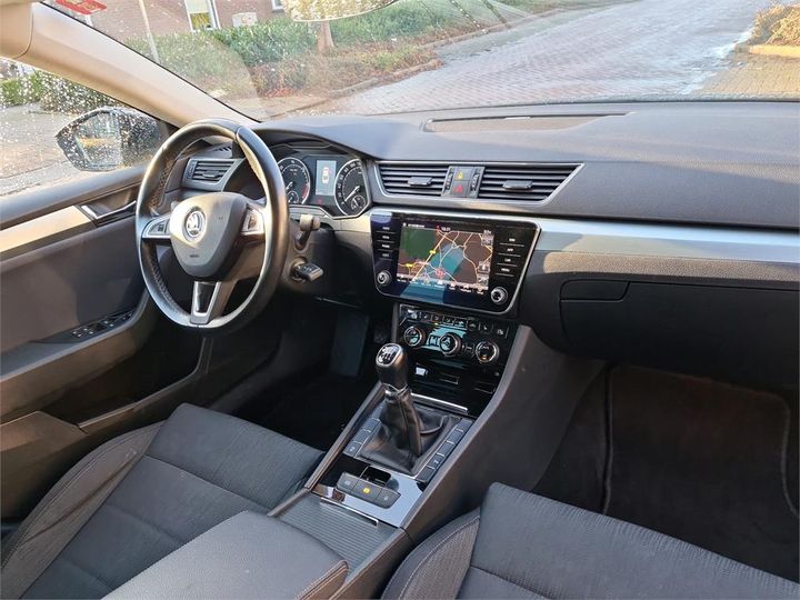 Photo 6 VIN: TMBAG9NP9J7549070 - SKODA SUPERB 