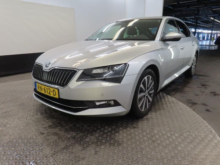 Photo 0 VIN: TMBAG9NP9J7553099 - SKODA SUPERB 