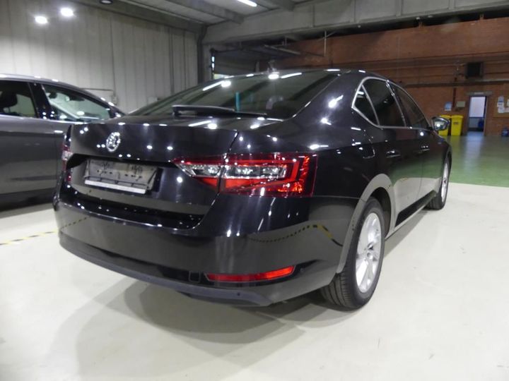 Photo 2 VIN: TMBAG9NPXH7031530 - SKODA SUPERB 