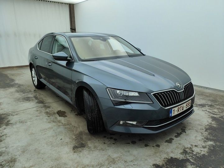 Photo 8 VIN: TMBAG9NPXH7525466 - SKODA SUPERB 