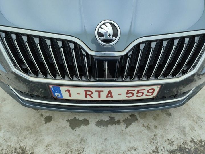 Photo 5 VIN: TMBAG9NPXH7525466 - SKODA SUPERB &#3915 