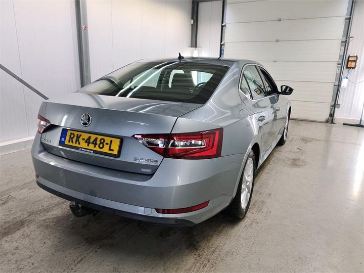 Photo 4 VIN: TMBAG9NPXJ7545755 - SKODA SUPERB 