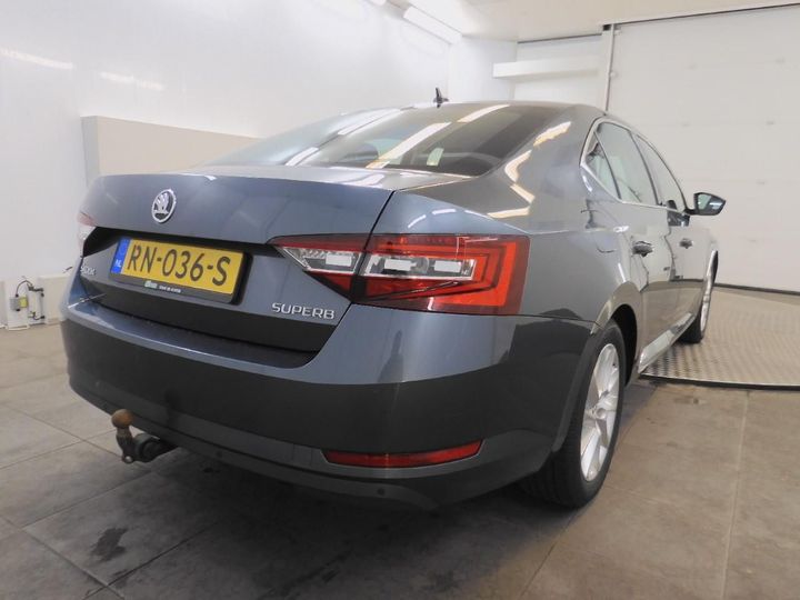 Photo 4 VIN: TMBAG9NPXJ7555556 - SKODA SUPERB 