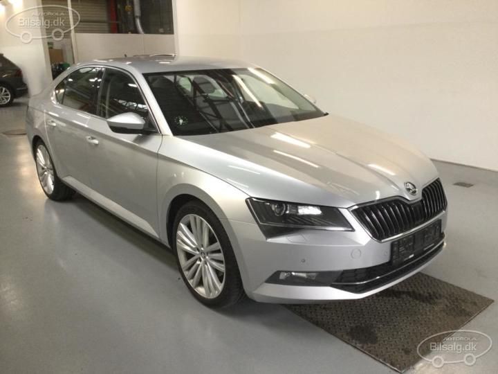 Photo 13 VIN: TMBAH7NP1J7591315 - SKODA SUPERB 