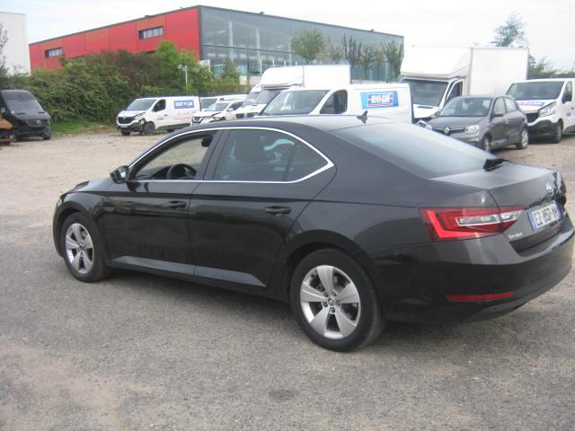 Photo 4 VIN: TMBAH7NP2J7607506 - SKODA SUPERB 