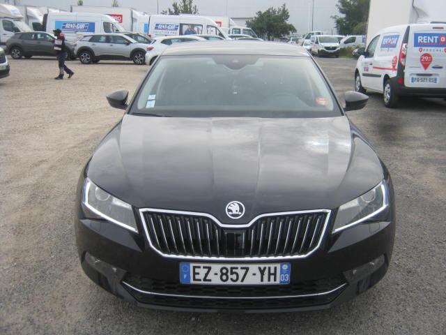 Photo 2 VIN: TMBAH7NP2J7607506 - SKODA SUPERB 