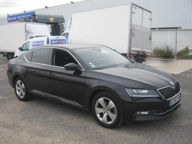 Photo 3 VIN: TMBAH7NP2J7607506 - SKODA SUPERB 