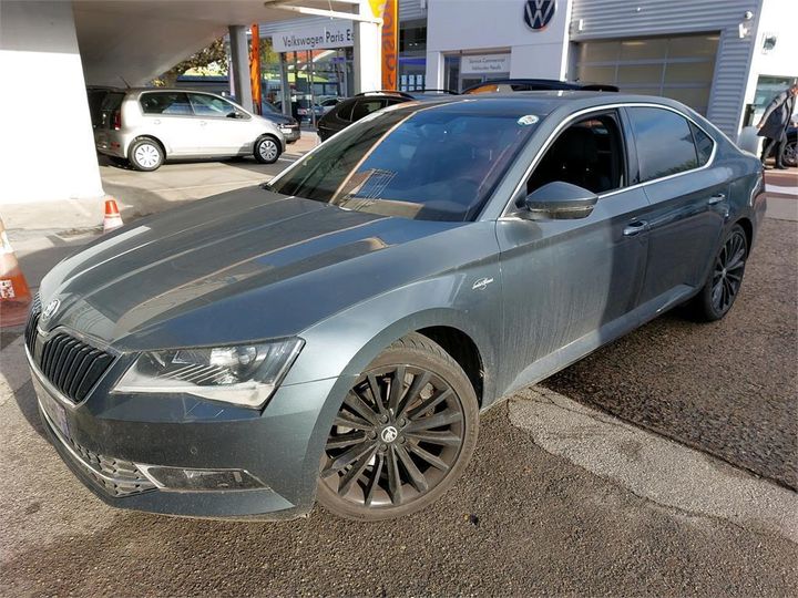 Photo 1 VIN: TMBAH7NP2K7082786 - SKODA SUPERB 