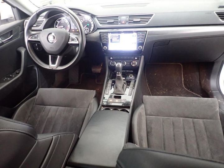 Photo 7 VIN: TMBAH7NP3H7027921 - SKODA SUPERB 